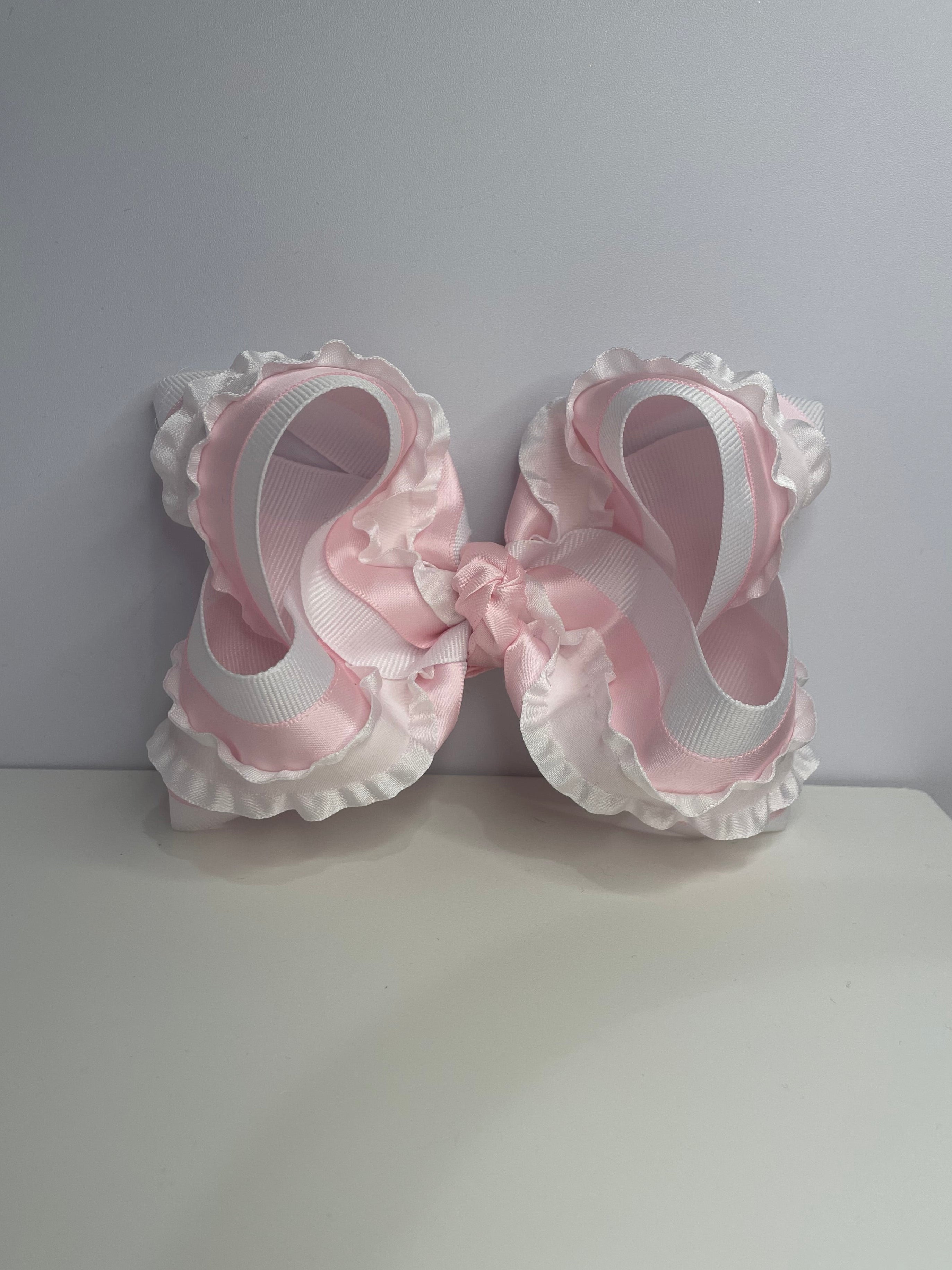 Pink & white ruffle