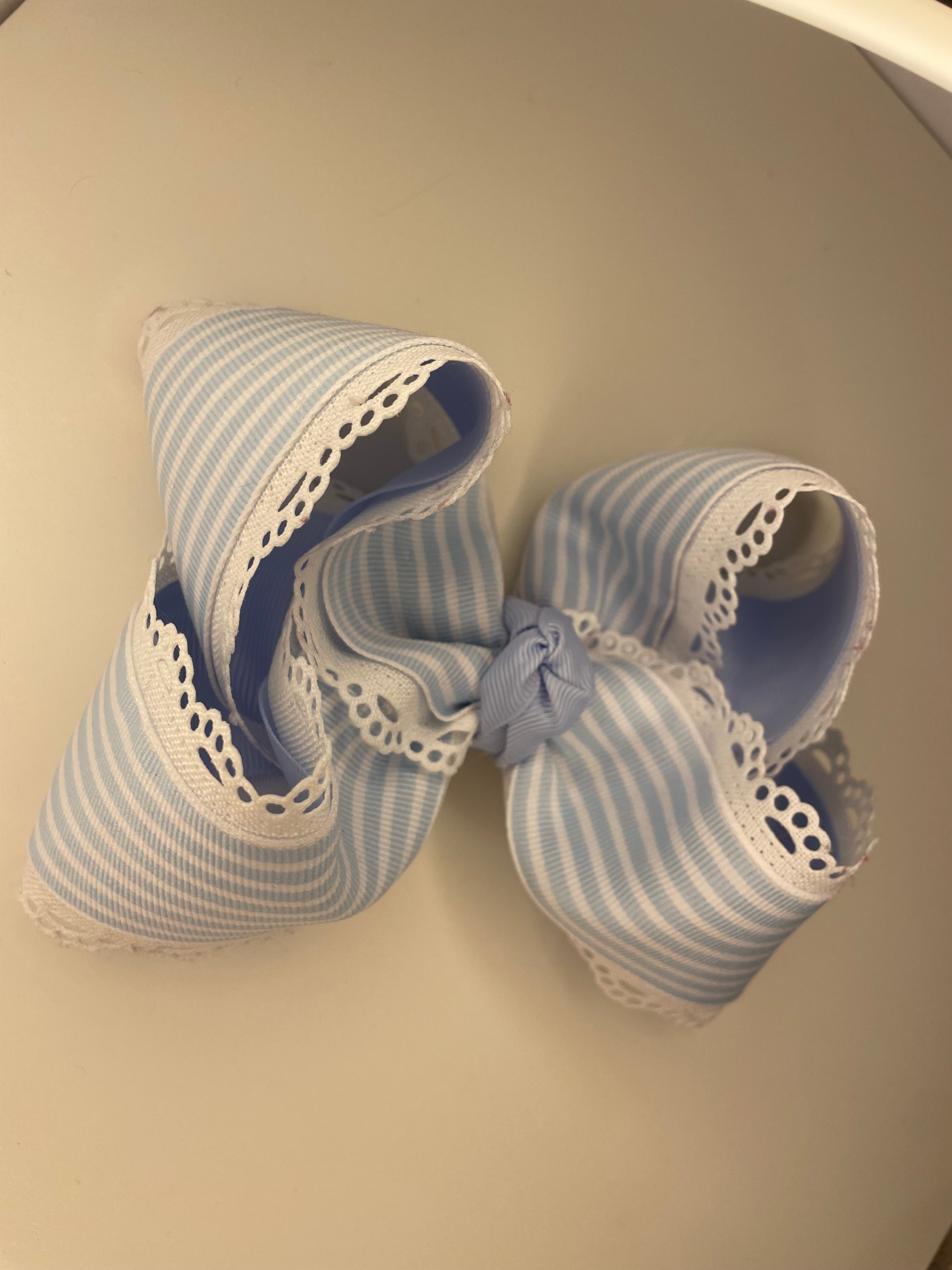 Pinstripe blue & white